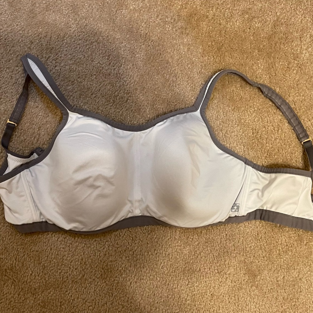Natori bra 40DD